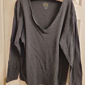 Old Navy Charcoal Heather Long Sleeve Tee
